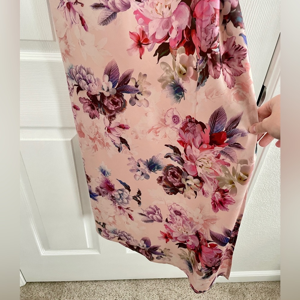 π Floral Slip Dress - Picture 9 of 15